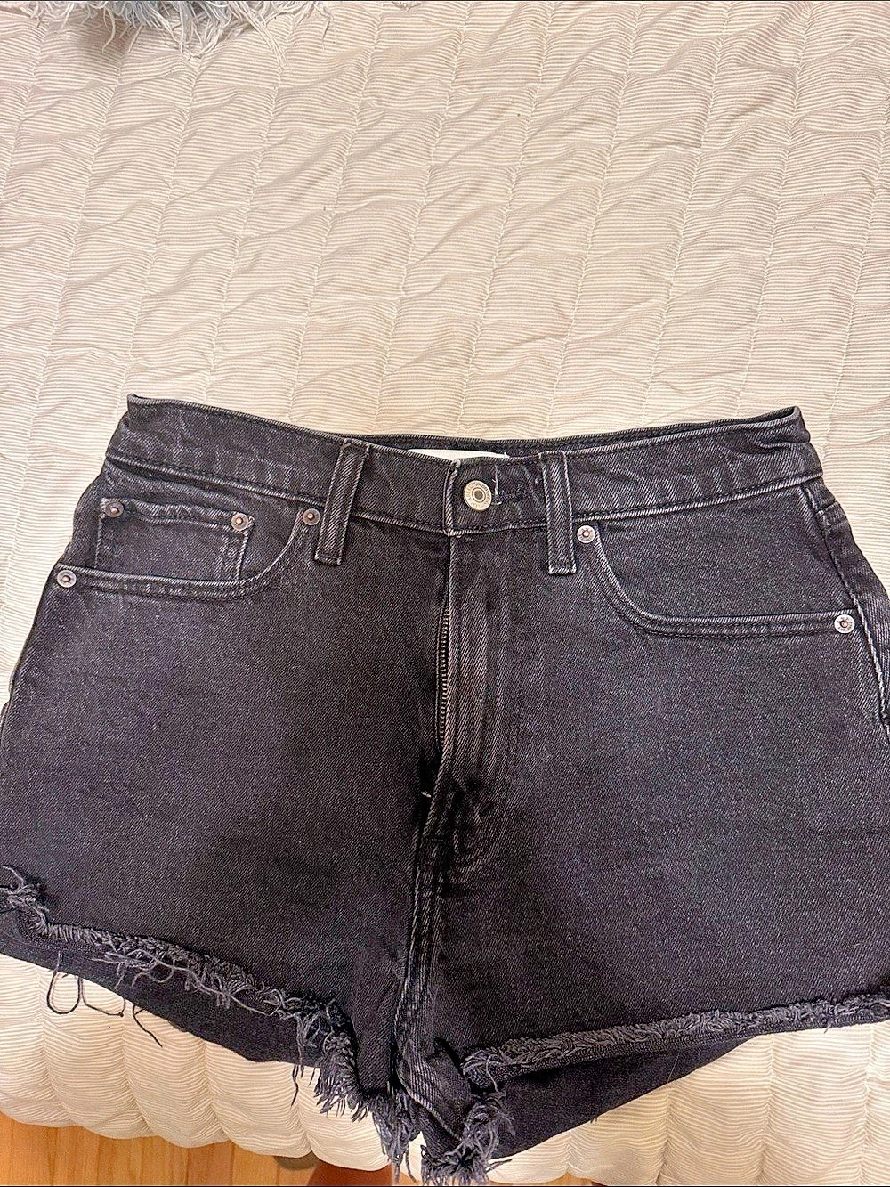 Abercrombie & Fitch The Mom Short High Rise Black Jean Shorts Waist 27